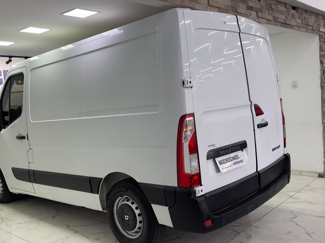 Foto 3 Renault Master 2.3 dCi Furgão Diesel 2015