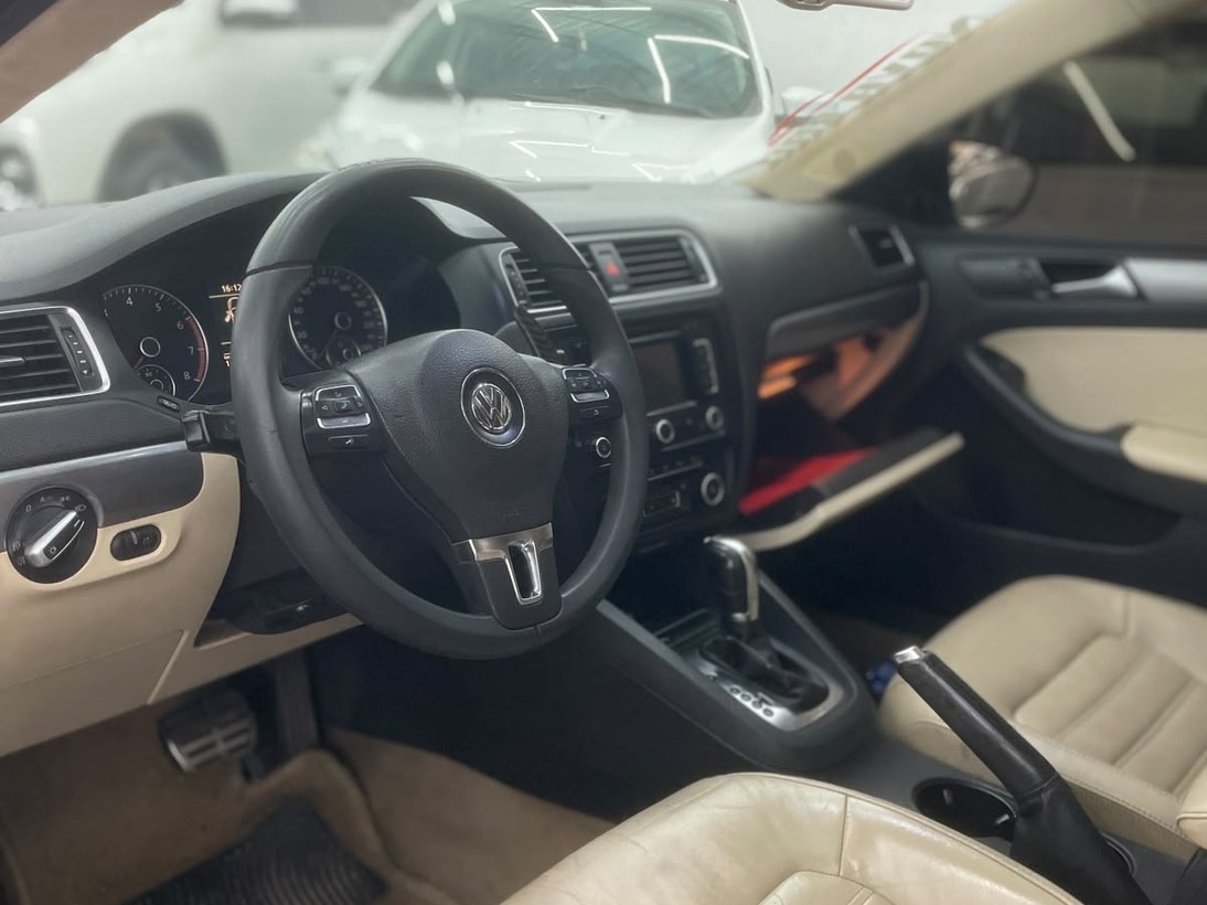Foto 4 REPASSE Volkswagen Jetta Highline 2.0 TSI 16V 4p Tiptronic 2012