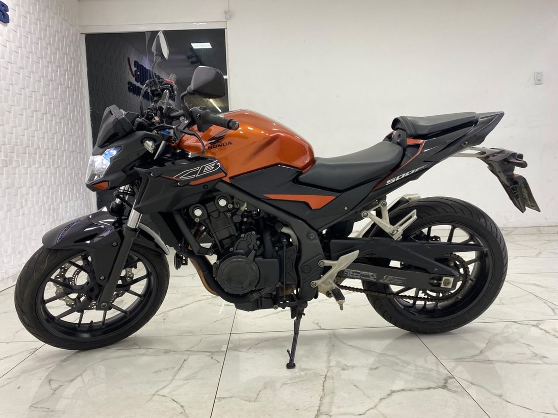 Foto 4 Honda CB 500F 2020