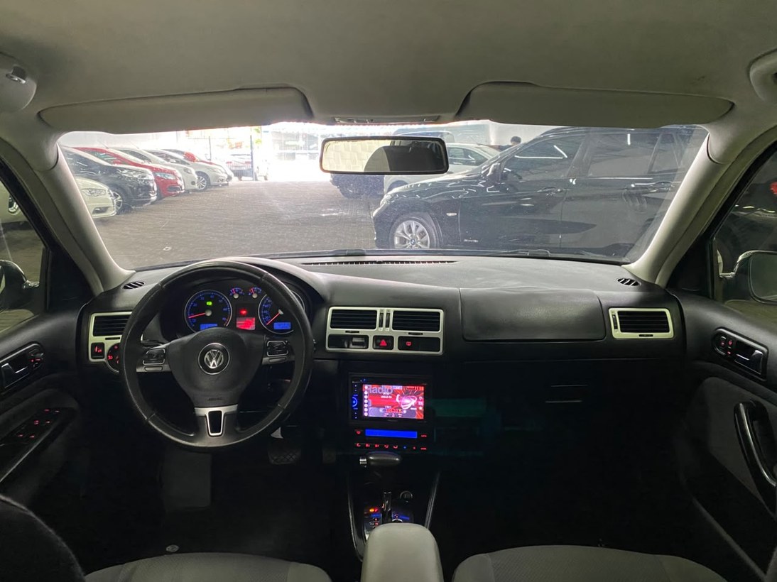 Foto 6 Volkswagen Bora 2.0 Flex 8v Aut. 2009