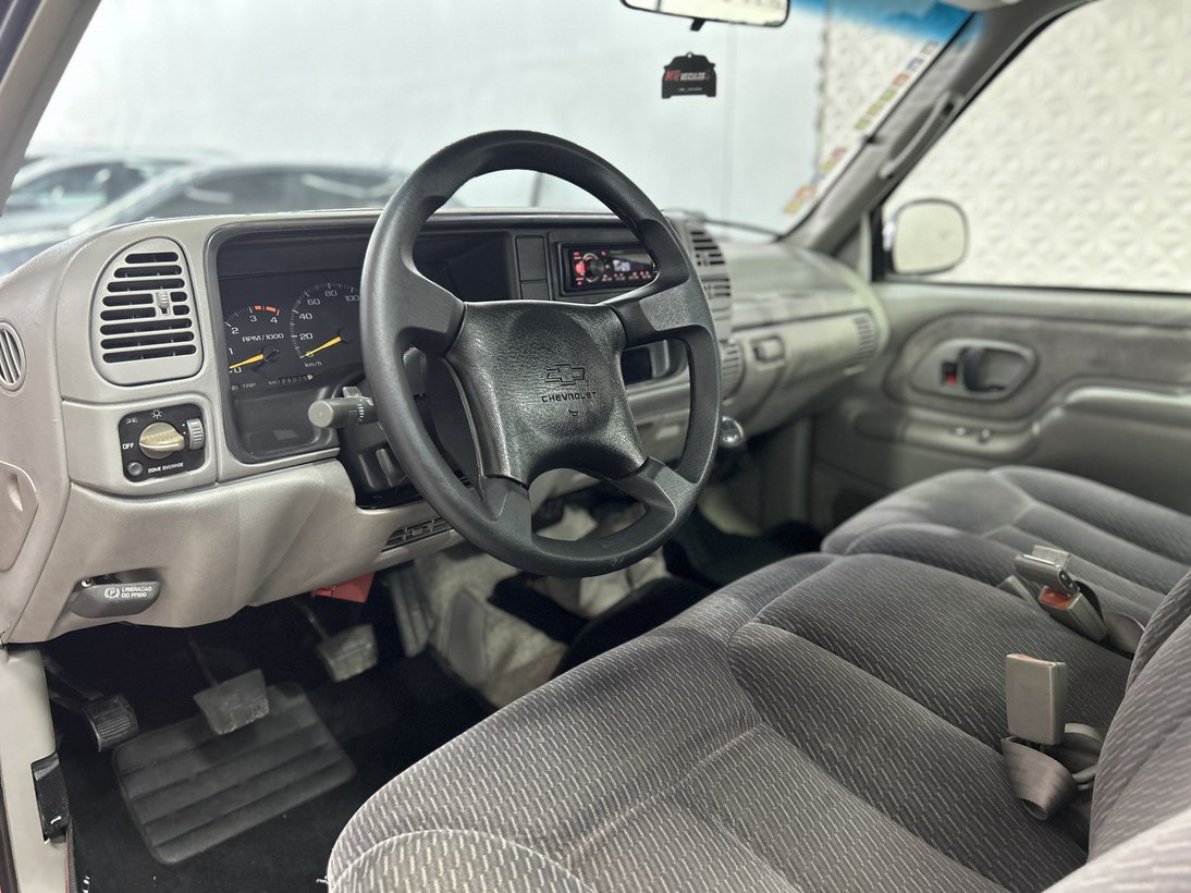 Foto 8 Chevrolet Silverado DLX 4.1 1997