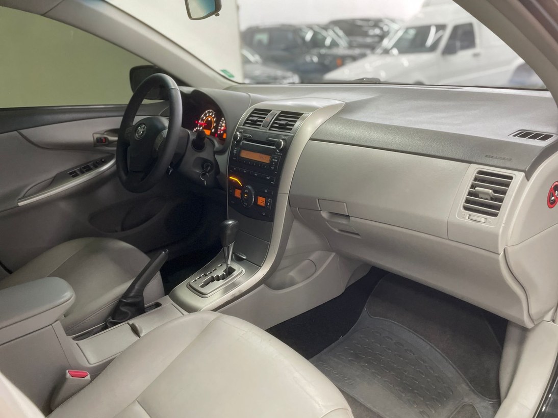 Foto 9 Toyota Corolla XEi 1.8 Flex Aut. 2009