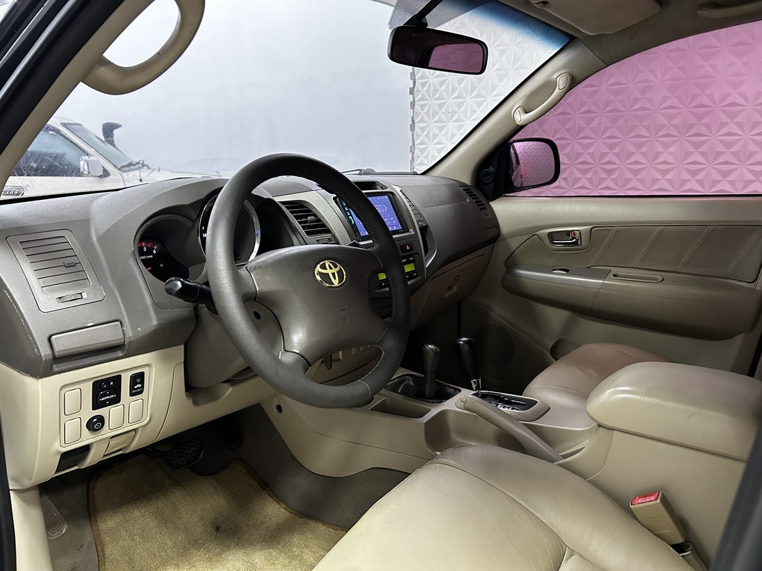 Foto 9 Toyota Hilux SW4 Hillux SW4 SRV 4x4 3.0 TDI Dies. Aut 2007