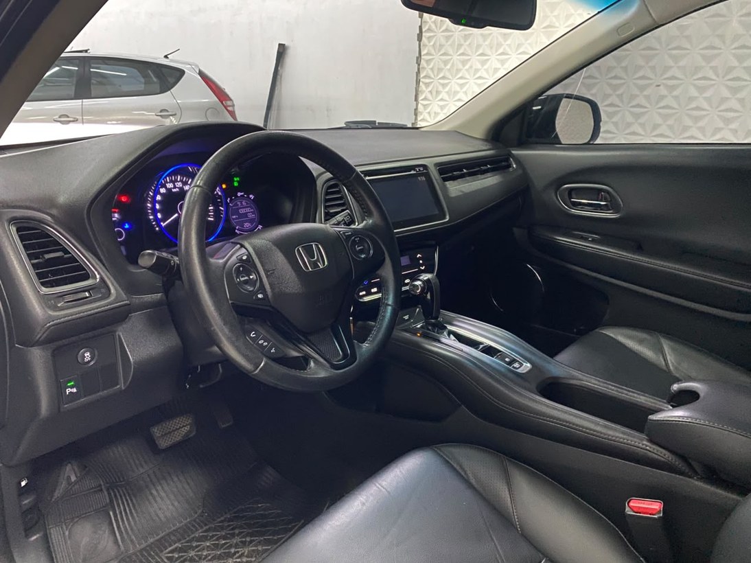 Foto 9 Honda HR-V Touring 1.8 Flexone Aut. 2018