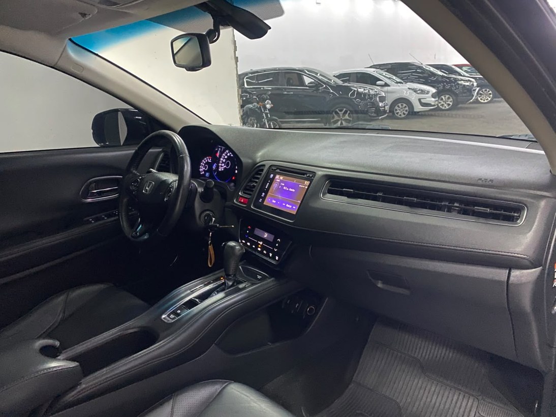 Foto 10 Honda HR-V Touring 1.8 Flexone Aut. 2018