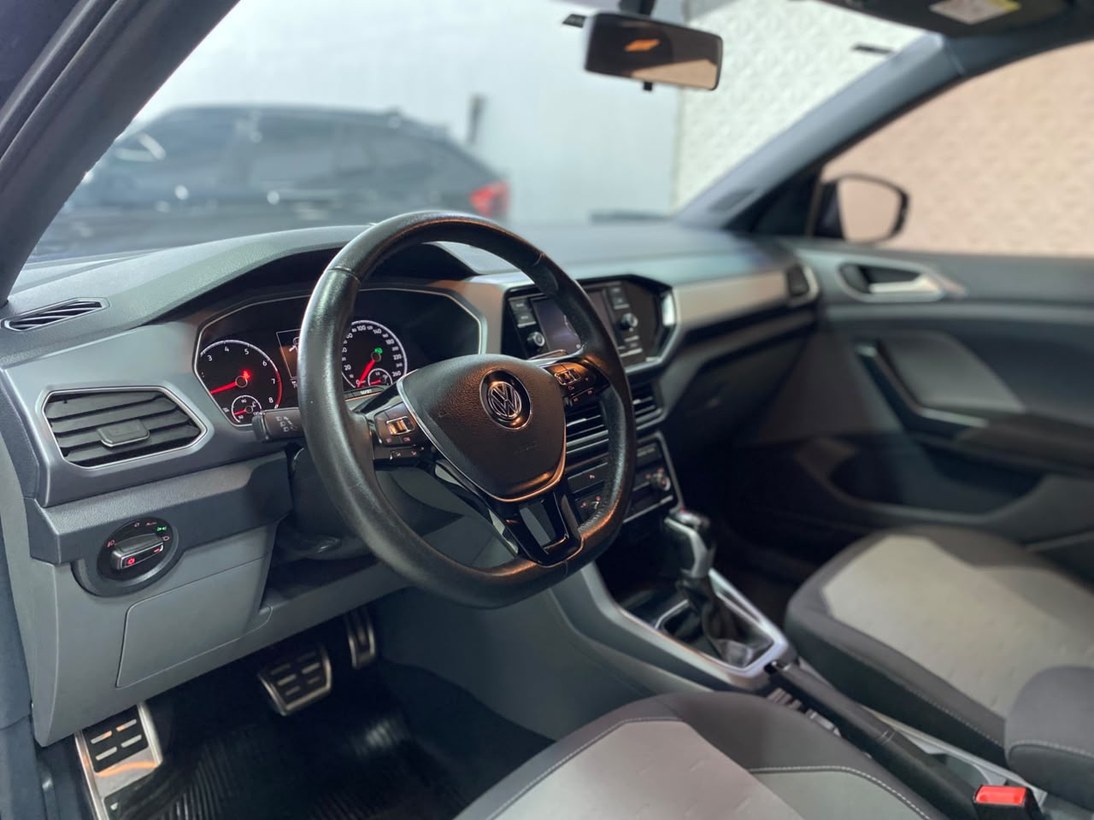 Foto 10 Volkswagen T-Cross Comfor. 200 TSI 1.0 Aut. 2020