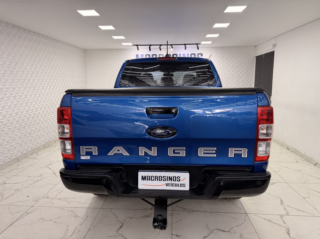 Foto 12 Ford Ranger XLS 2.2 4x4 CD Diesel Aut. 2023